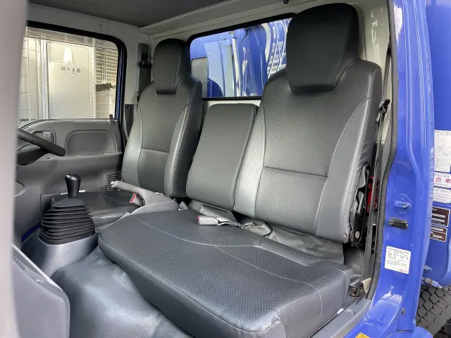 いすゞ エルフ TKG-NKR85YN(2WD)の写真43