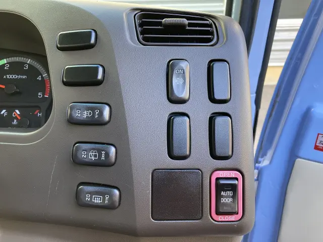 三菱 ローザ TPG-BG640G(4WD)の写真12