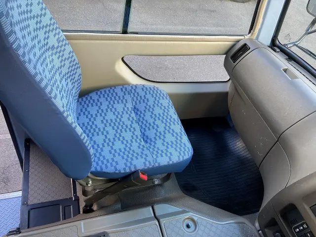 三菱 ローザ TPG-BG640G(4WD)の写真27