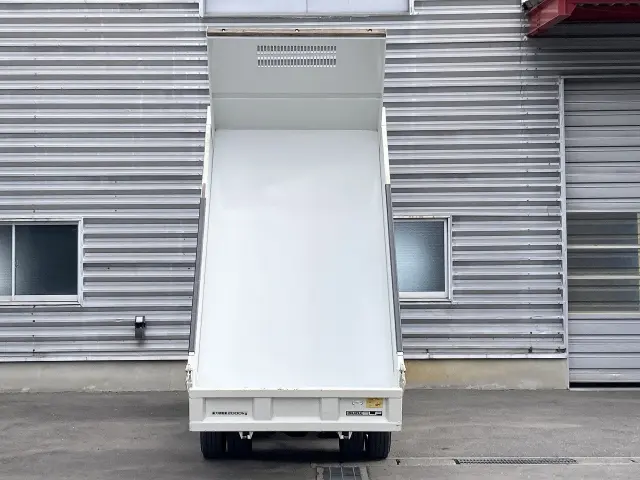 いすゞ エルフ PB-NKR81AD(2WD)の写真25