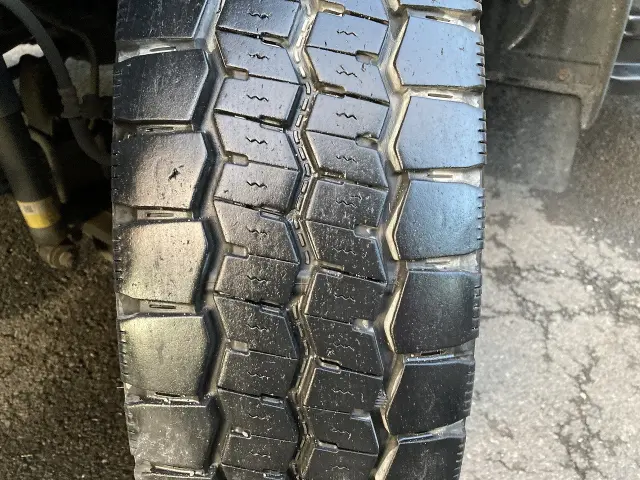 日野 デュトロ TKG-XZU710M(2WD)の写真13