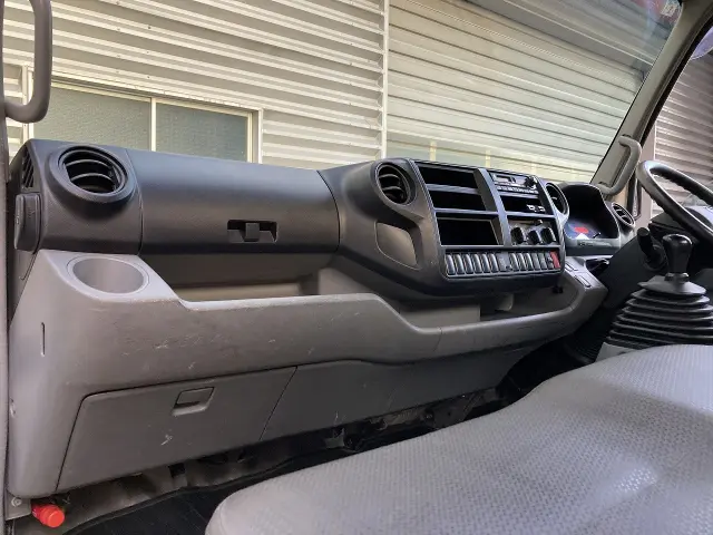 日野 デュトロ TKG-XZU710M(2WD)の写真20