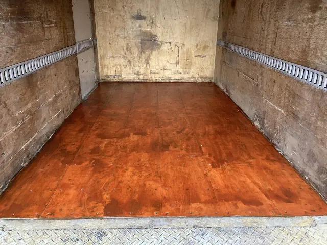 トヨタ ダイナ TKG-XZU675(4WD)の写真25