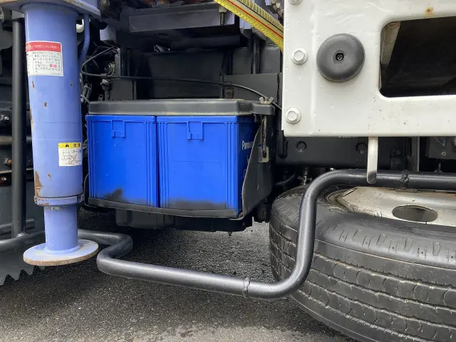 日産 アトラス PB-AKR81A(2WD)の写真11