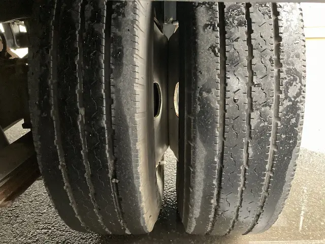 日産 アトラス PB-AKR81A(2WD)の写真16