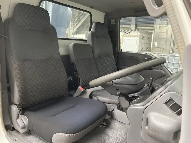 日産 アトラス PB-AKR81A(2WD)の写真17