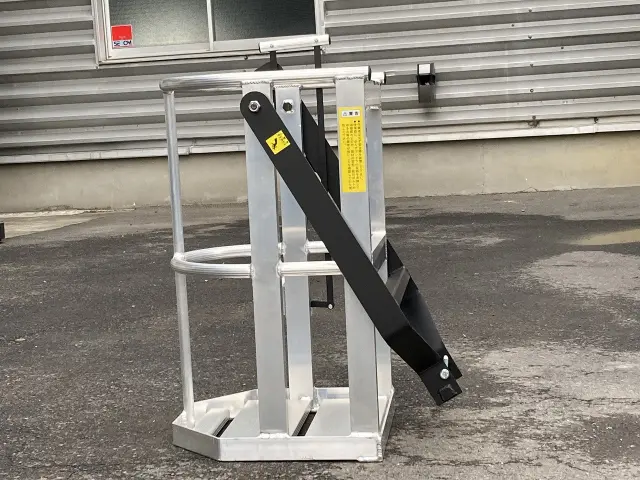 日産 アトラス PB-AKR81A(2WD)の写真25