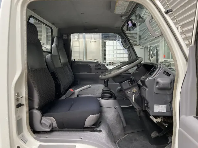 日産 アトラス PB-AKR81A(2WD)の写真41