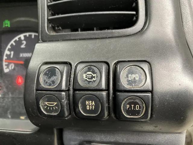 日産 アトラス PB-AKR81A(2WD)の写真43