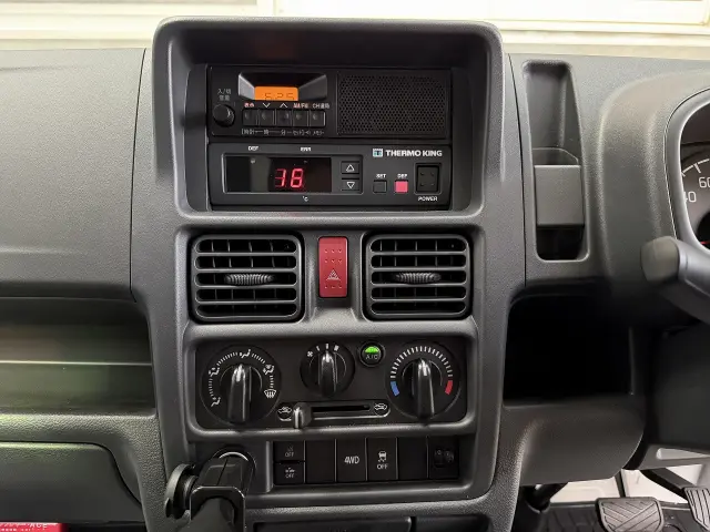 スズキ キャリイ 3BD-DA16T(4WD)の写真15
