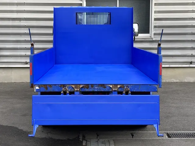 いすゞ エルフ TPG-NKR85AD(2WD)の写真3