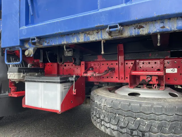 いすゞ エルフ TPG-NKR85AD(2WD)の写真12