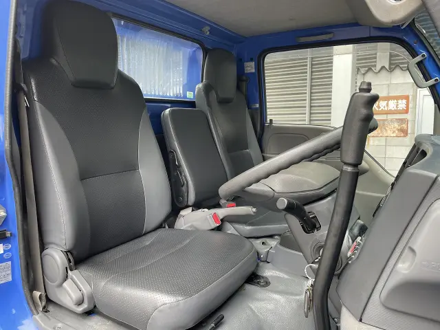 いすゞ エルフ TPG-NKR85AD(2WD)の写真18