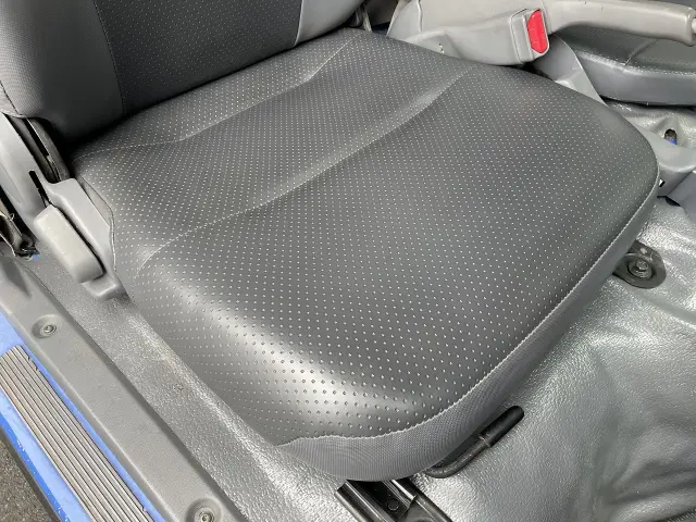 いすゞ エルフ TPG-NKR85AD(2WD)の写真32