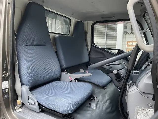 三菱 キャンター TKG-FBA30(2WD)の写真16