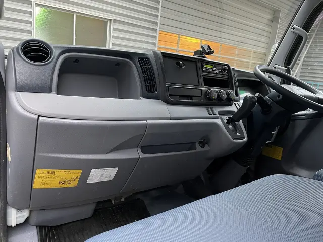 三菱 キャンター TKG-FBA30(2WD)の写真20