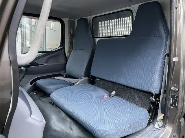 三菱 キャンター TKG-FBA30(2WD)の写真37