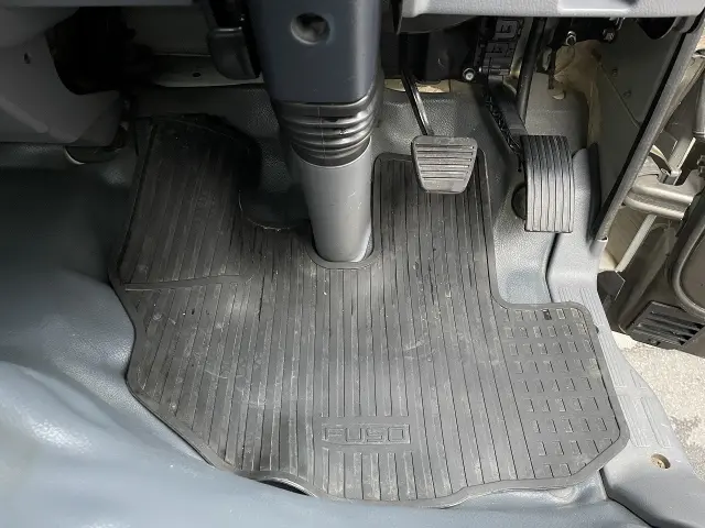 三菱 キャンター TKG-FBA30(2WD)の写真37