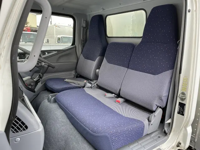 三菱 キャンター PA-FE70DB(2WD)の写真29