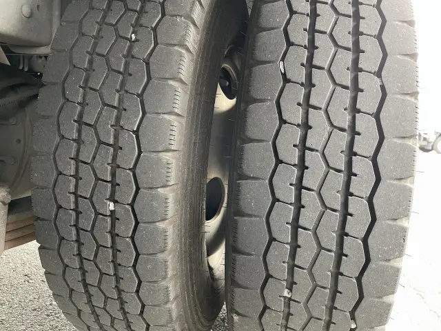 三菱 キャンター PDG-FE74BV(2WD)の写真14