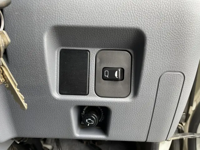 三菱 キャンター PDG-FE74BV(2WD)の写真23
