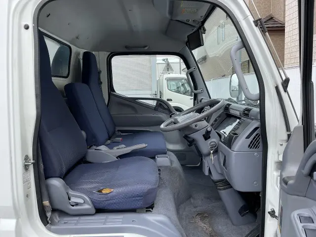 三菱 キャンター PDG-FE74BV(2WD)の写真27