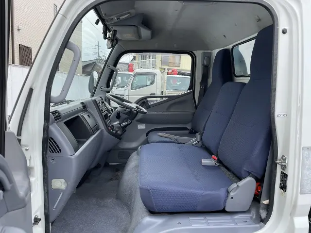 三菱 キャンター PDG-FE74BV(2WD)の写真29