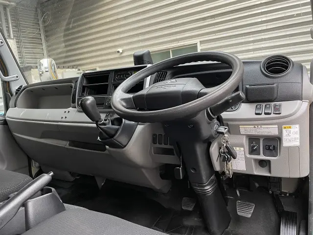 三菱 キャンター TPG-FEB50(2WD)の写真15