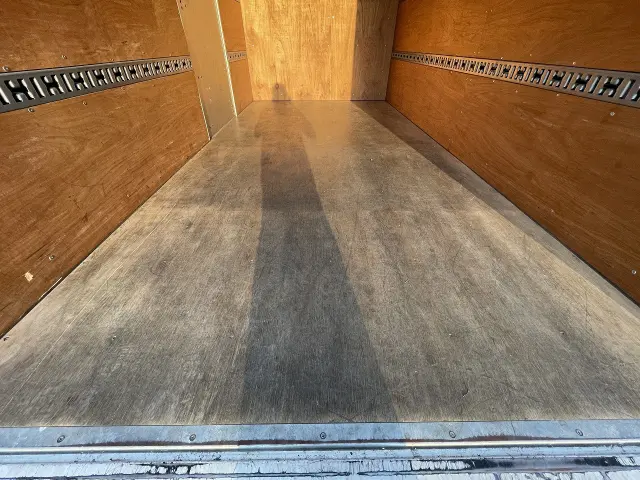 三菱 キャンター TPG-FEB50(2WD)の写真24