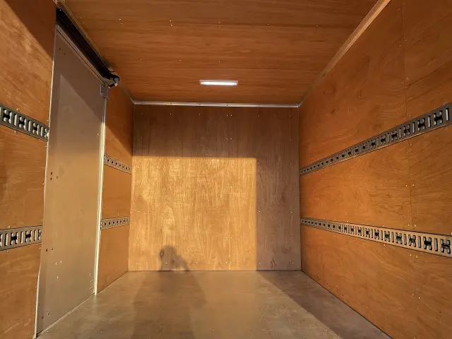 三菱 キャンター TPG-FEB50(2WD)の写真26