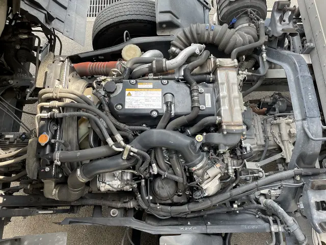 いすゞ フォワード 2PG-FRR90T2(2WD)の写真7