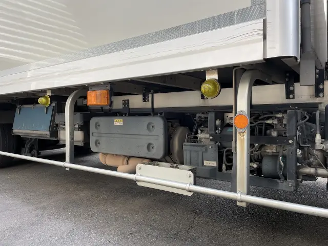 いすゞ フォワード 2PG-FRR90T2(2WD)の写真12