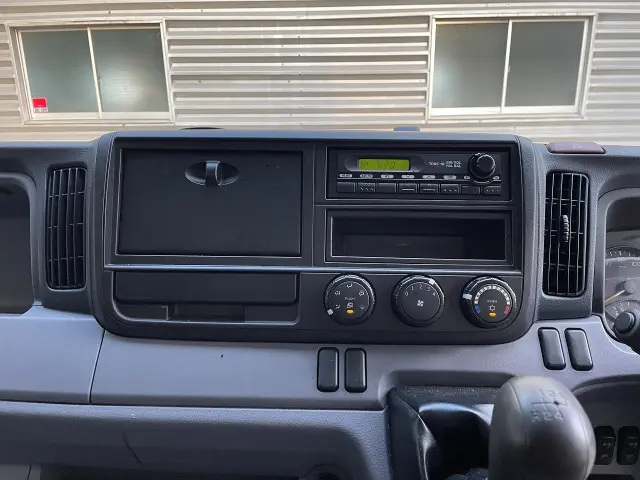 三菱 キャンター TKG-FEB50(2WD)の写真17