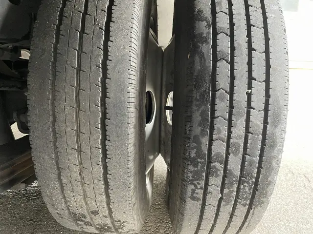 日産 アトラス PDG-TZ2F24(2WD)の写真13