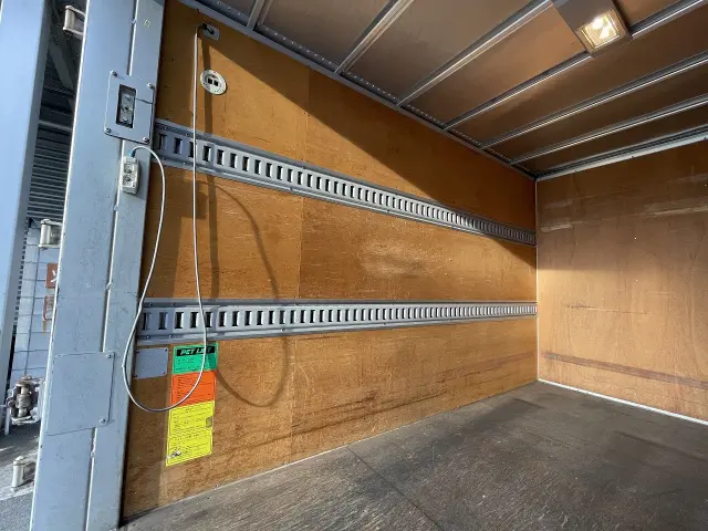 日産 アトラス PDG-TZ2F24(2WD)の写真22