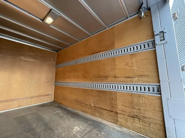 日産 アトラス PDG-TZ2F24(2WD)の写真23