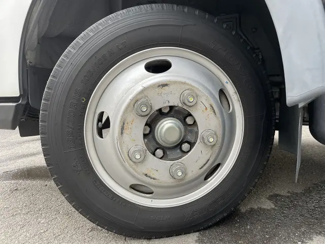 日産 アトラス PDG-TZ2F24(2WD)の写真35