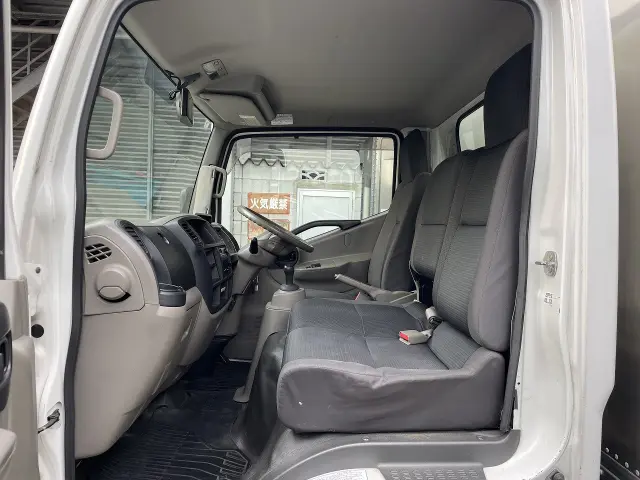 日産 アトラス PDG-TZ2F24(2WD)の写真42