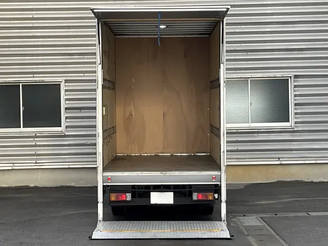 トヨタ トヨエース TKG-XZU645(2WD)の写真4