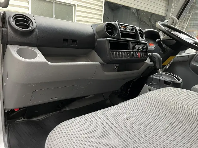 トヨタ トヨエース TKG-XZU645(2WD)の写真18