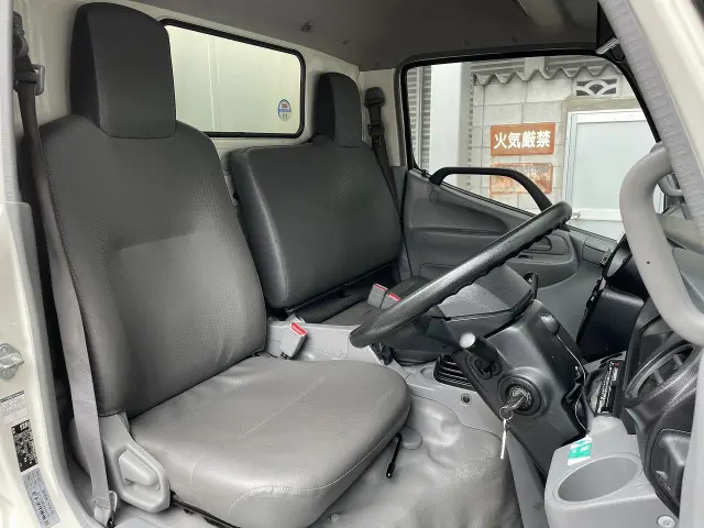 トヨタ ダイナ 2RG-XZU605(2WD)の写真15