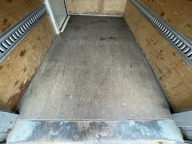 トヨタ ダイナ 2RG-XZU605(2WD)の写真25