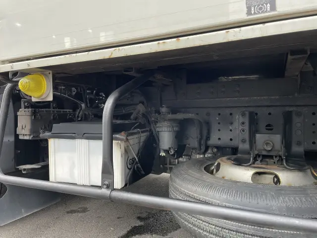 トヨタ ダイナ 2RG-XZU605(2WD)の写真9