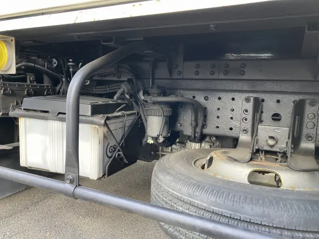 トヨタ ダイナ 2RG-XZU605(2WD)の写真9