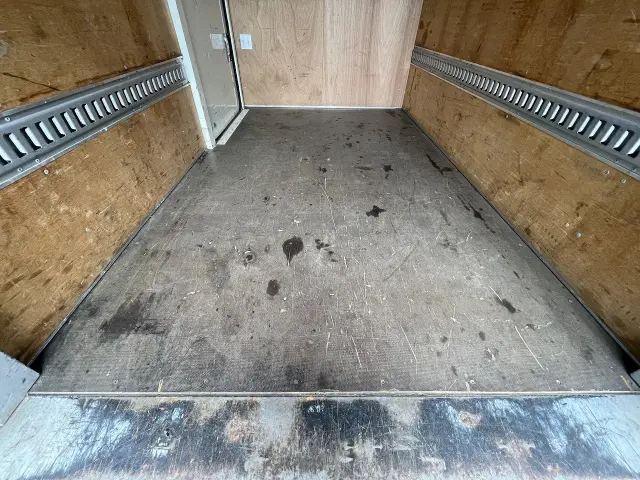 トヨタ ダイナ 2RG-XZU605(2WD)の写真24