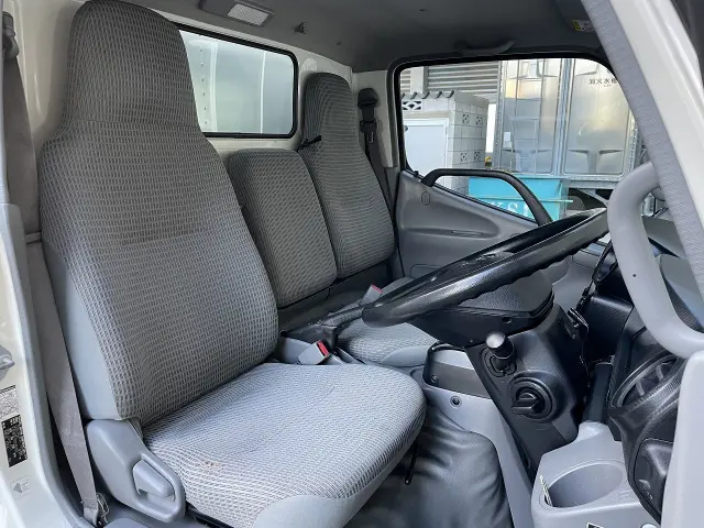 トヨタ ダイナ TPG-XZU605(2WD)の写真14