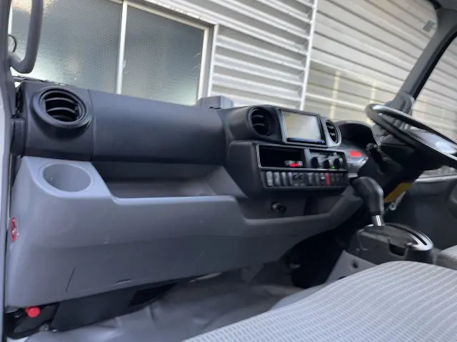 トヨタ ダイナ TPG-XZU605(2WD)の写真19