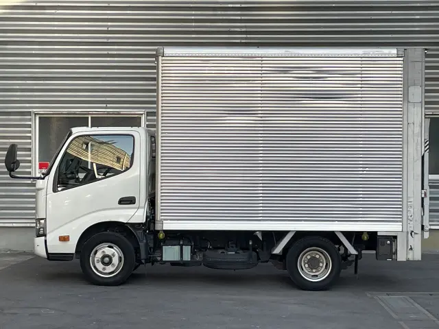 トヨタ ダイナ TPG-XZU605(2WD)の写真2