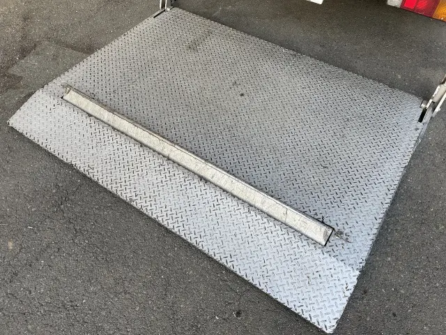 トヨタ ダイナ TPG-XZU605(2WD)の写真5