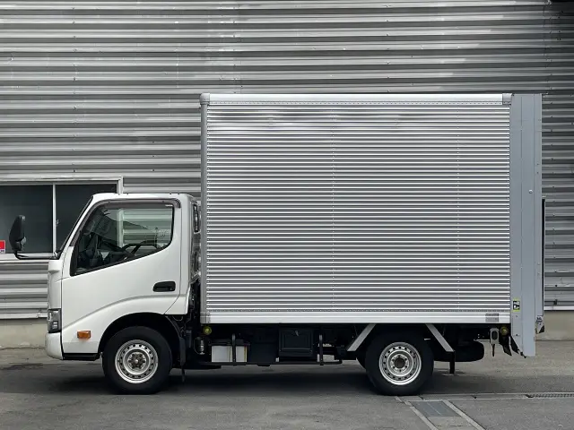 トヨタ ダイナ LDF-KDY281(4WD)の写真2